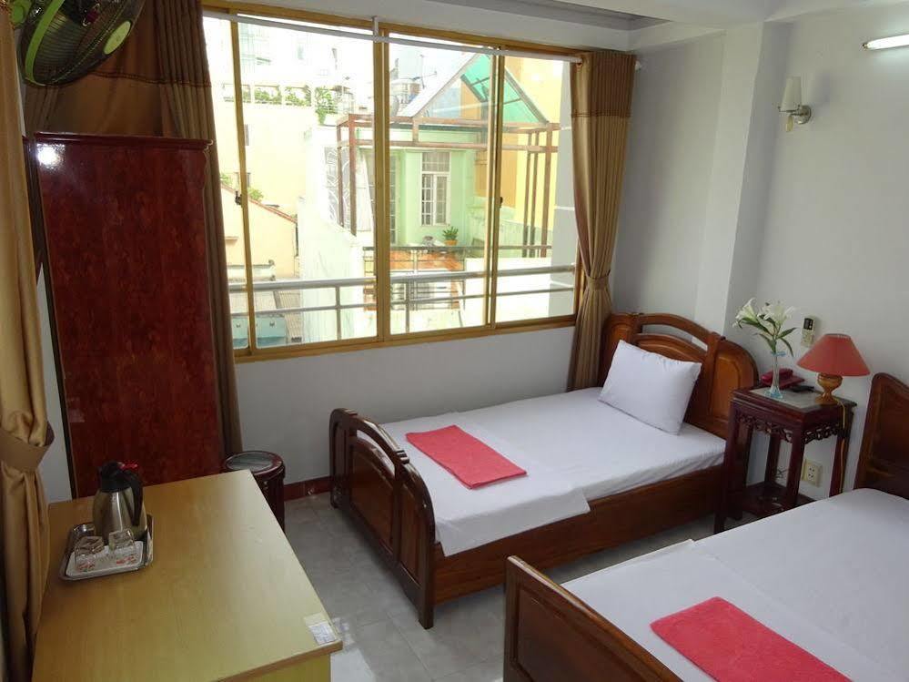 Spotlight Hotel Ho-Chi-Minh-Stadt Exterior foto